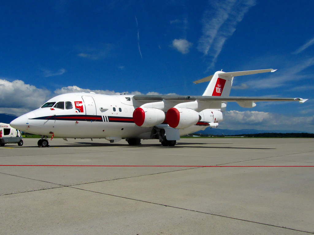 BAe 146-100 