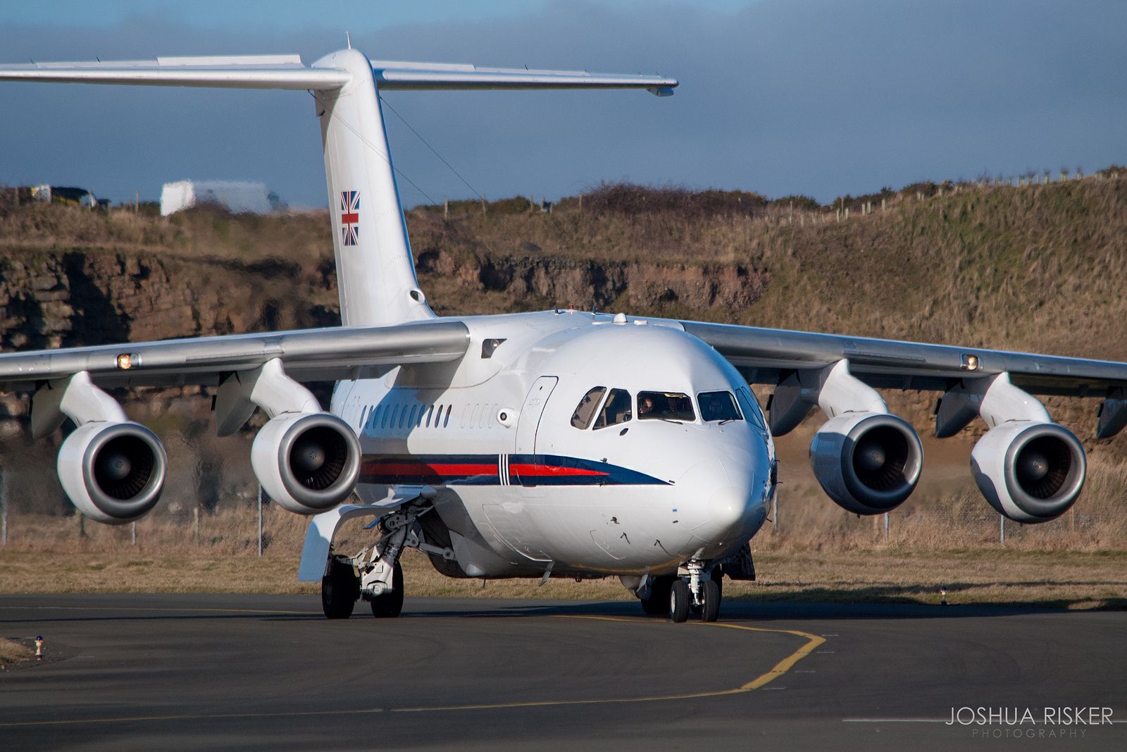 BAe 146-100 