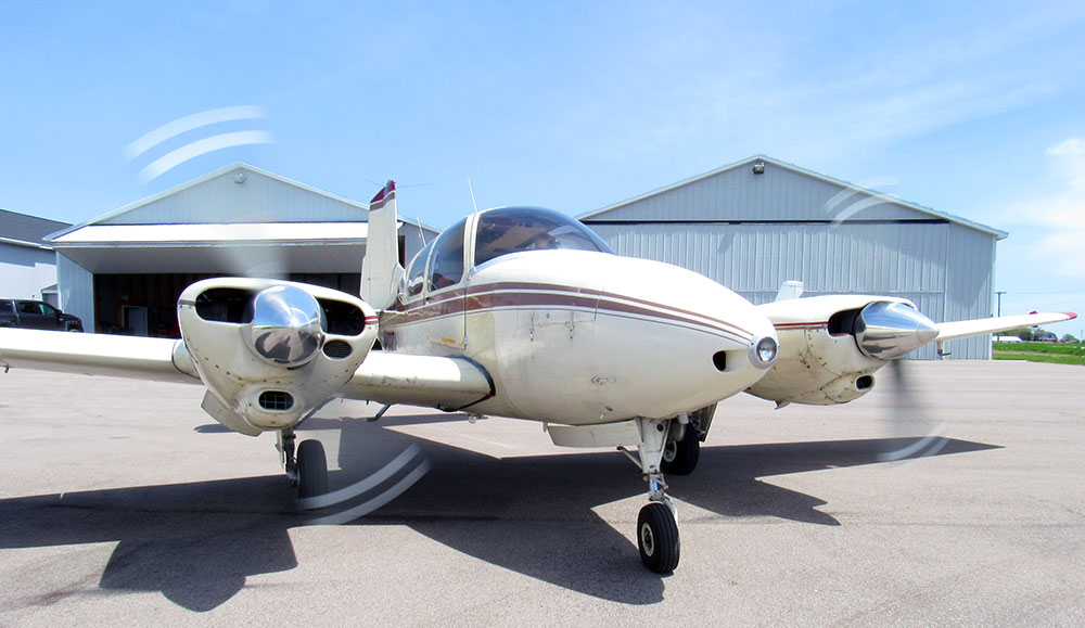 Beechcraft 95 Travel Air