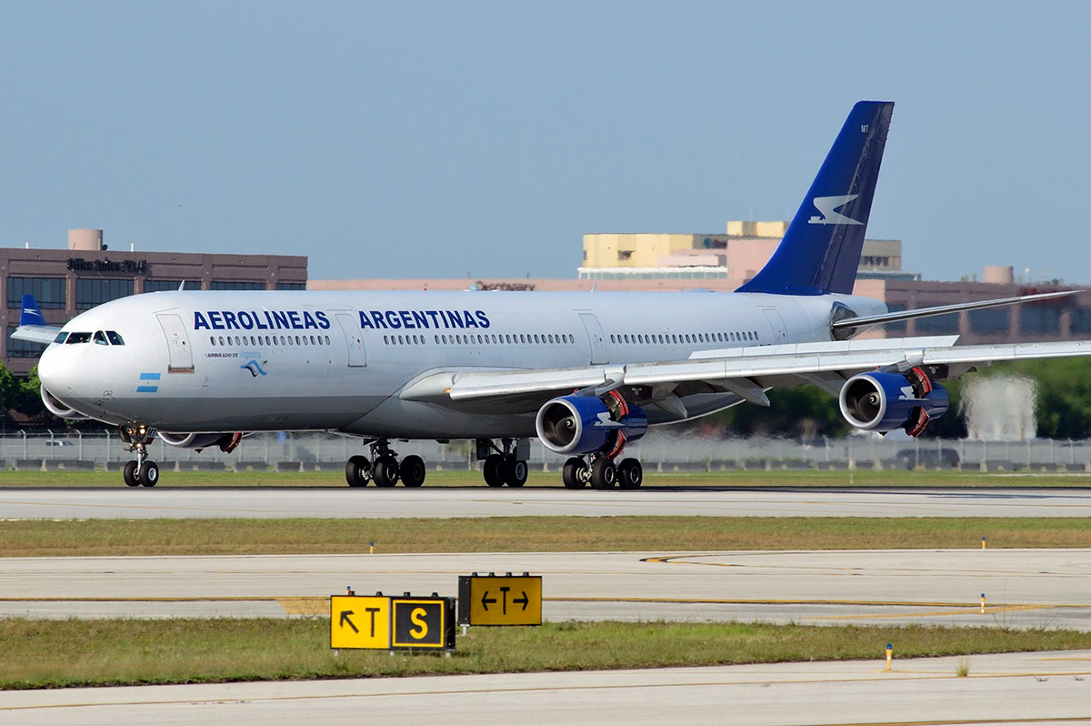Airbus A340-200