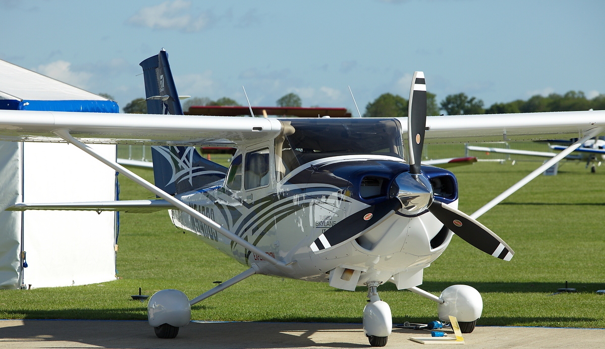 182S Skylane