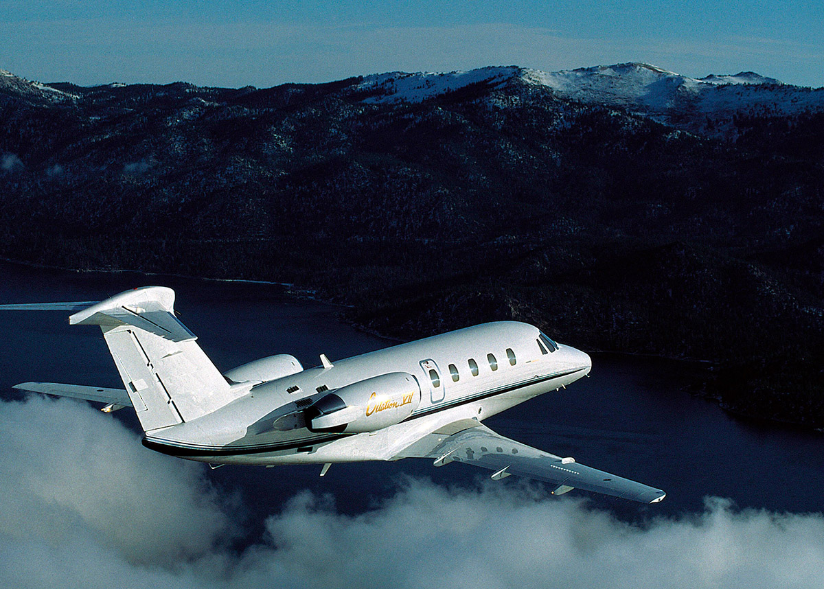 Citation VII, 650