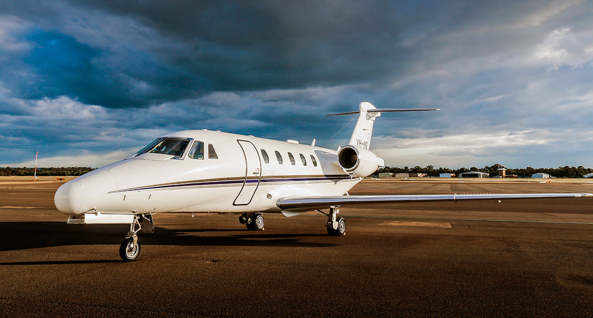 Citation VII, 650