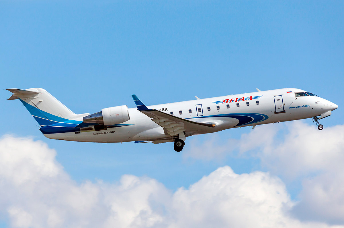 Bombardier CRJ 100
