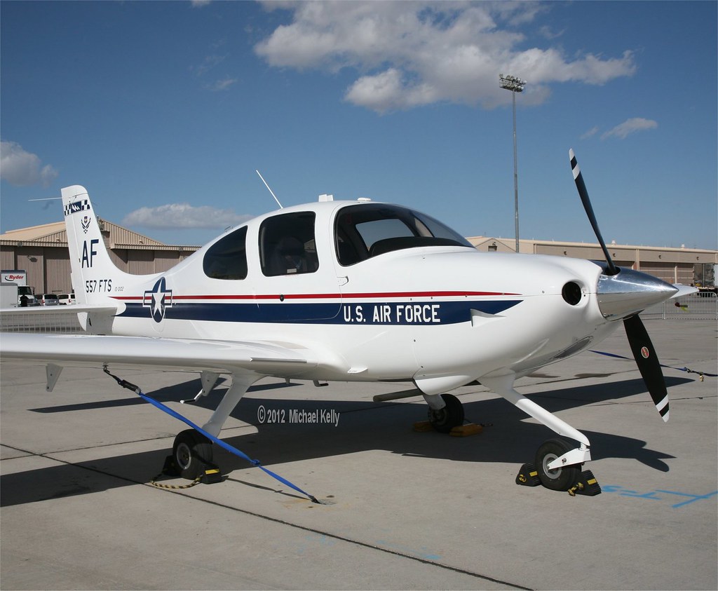 Cirrus T-53А