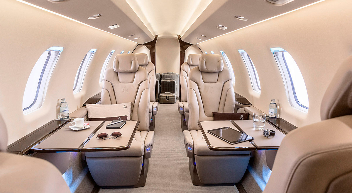Салон самолета Pilatus PC-24