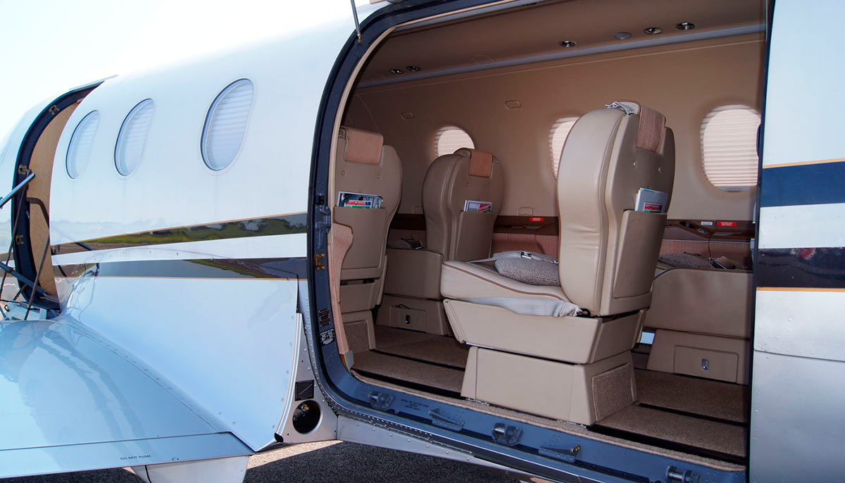 Самолет Pilatus PC-12