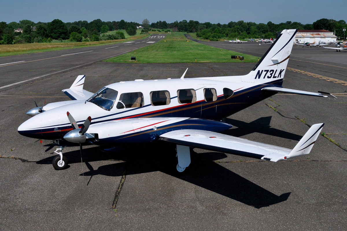 Самолет Piper PA-31 Navajo