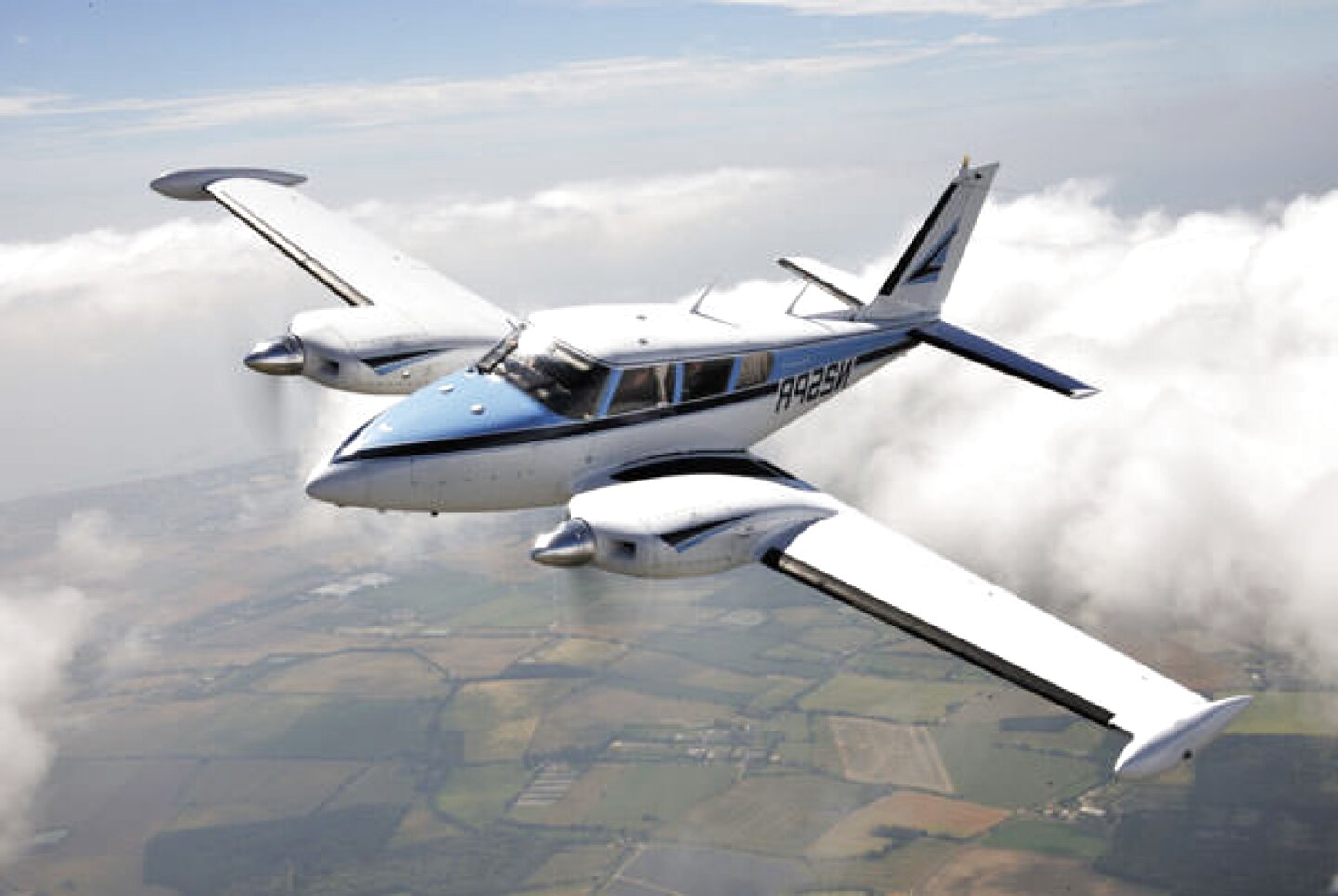 Piper PA-39 Twin Comanche