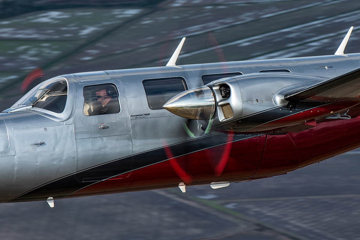 Piper PA-700 Aerostar
