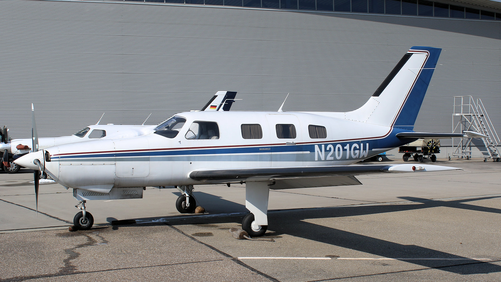 Самолет piper-malibu_pa_46_310p