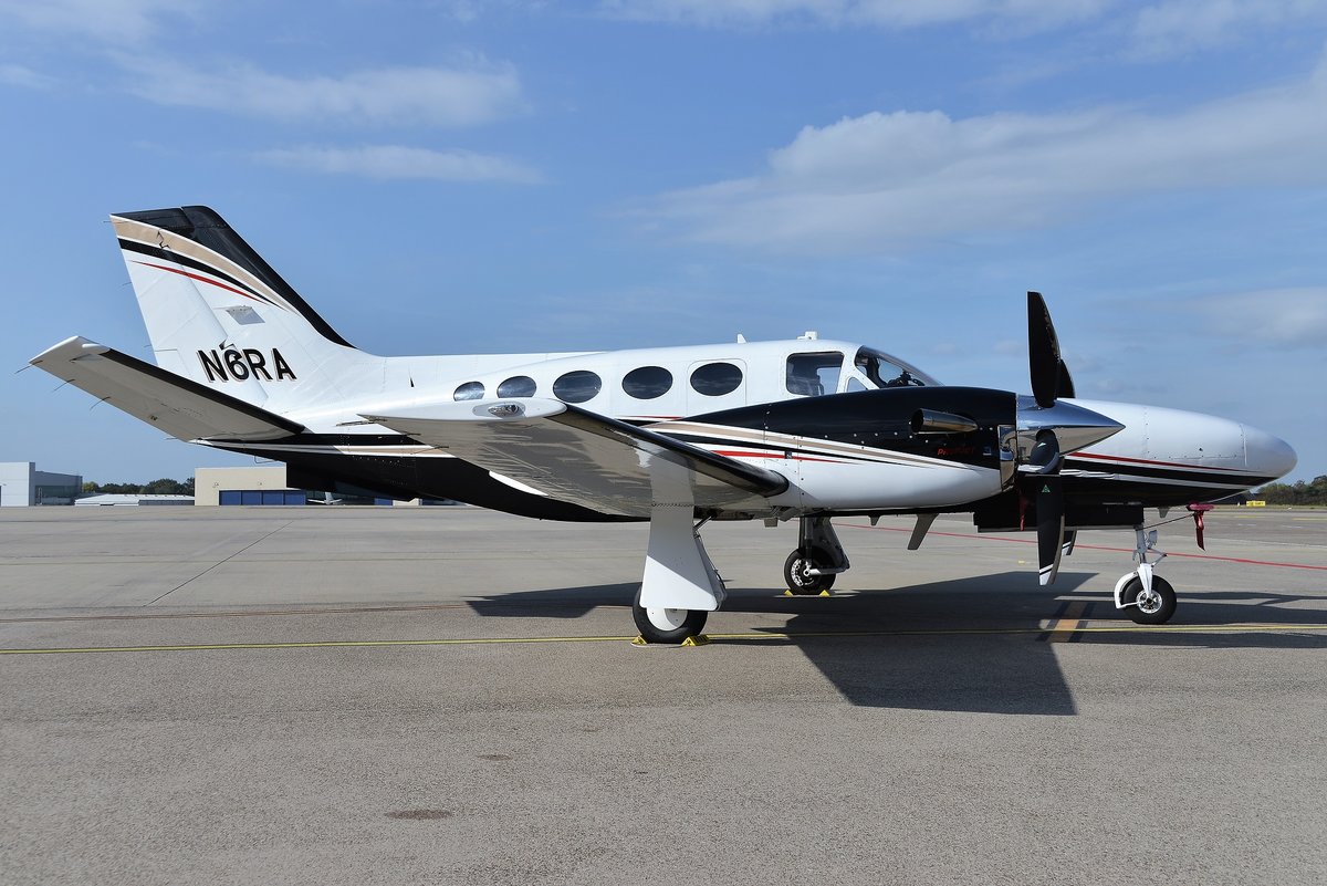 Cessna 425 Corsair