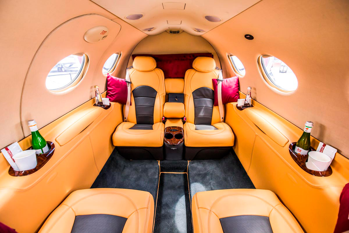 Салон самолета Cessna 510 Citation Mustang
