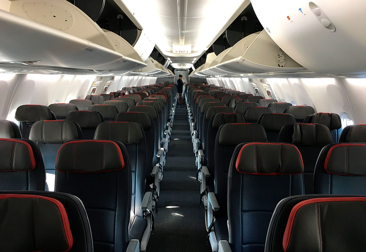 Салон Boeing 737 MAX