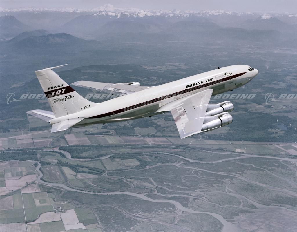Boeing 707-120