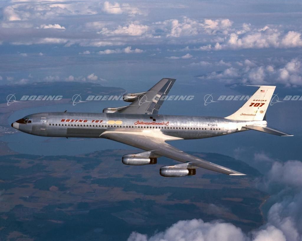 Boeing 707-320