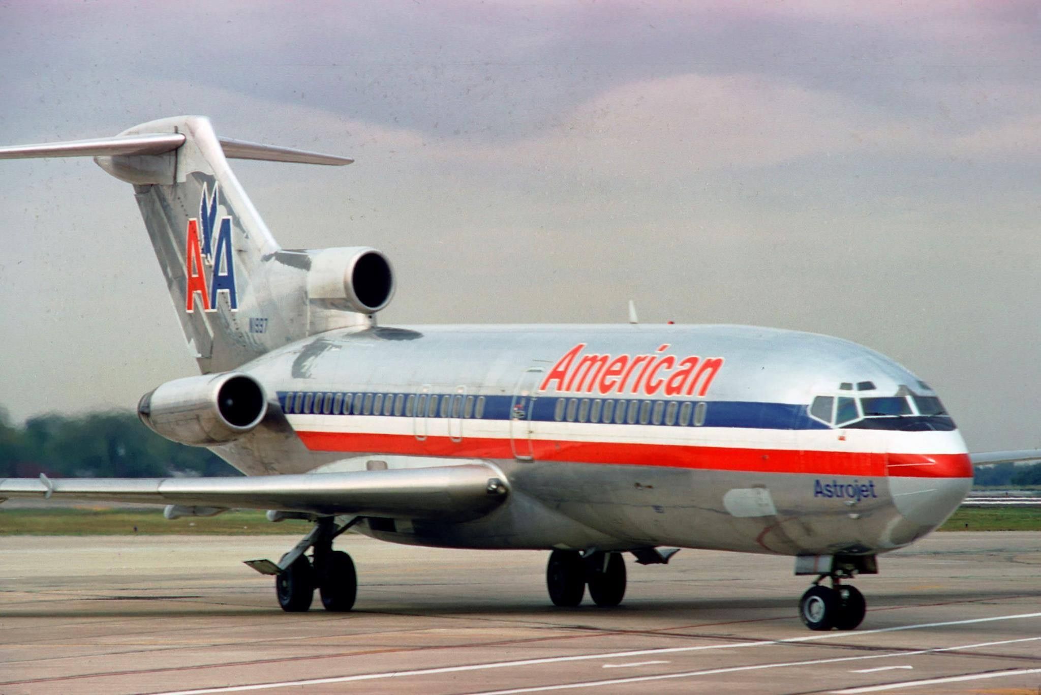 Boeing 727-100