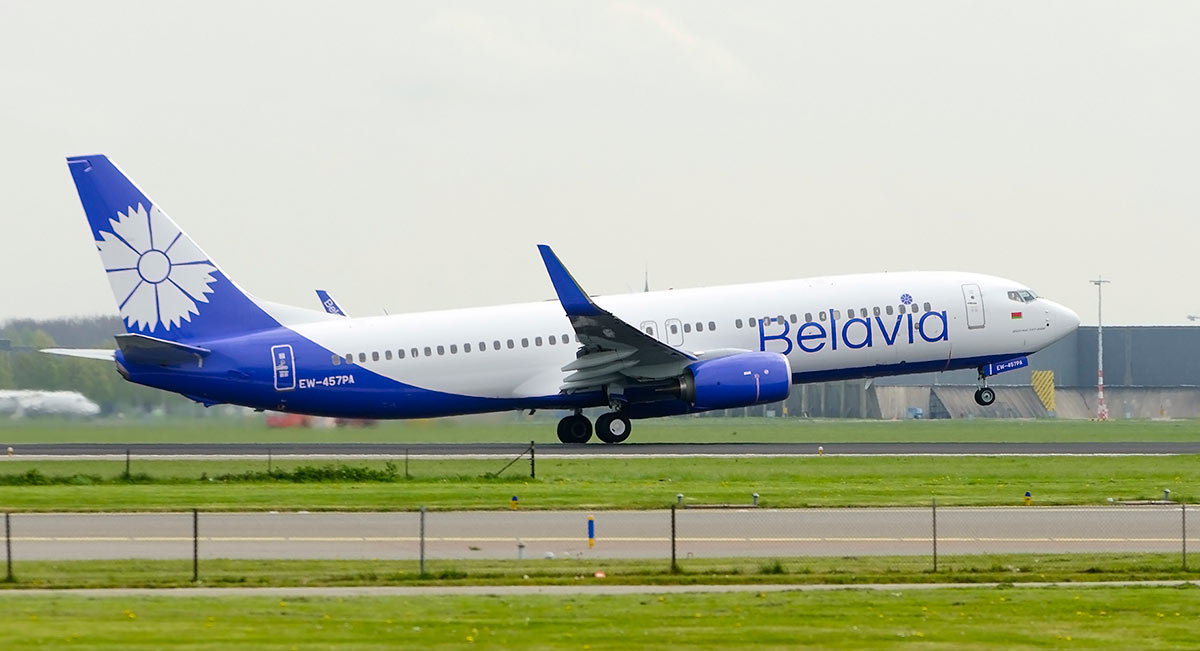 Самолет Боинг 737-800