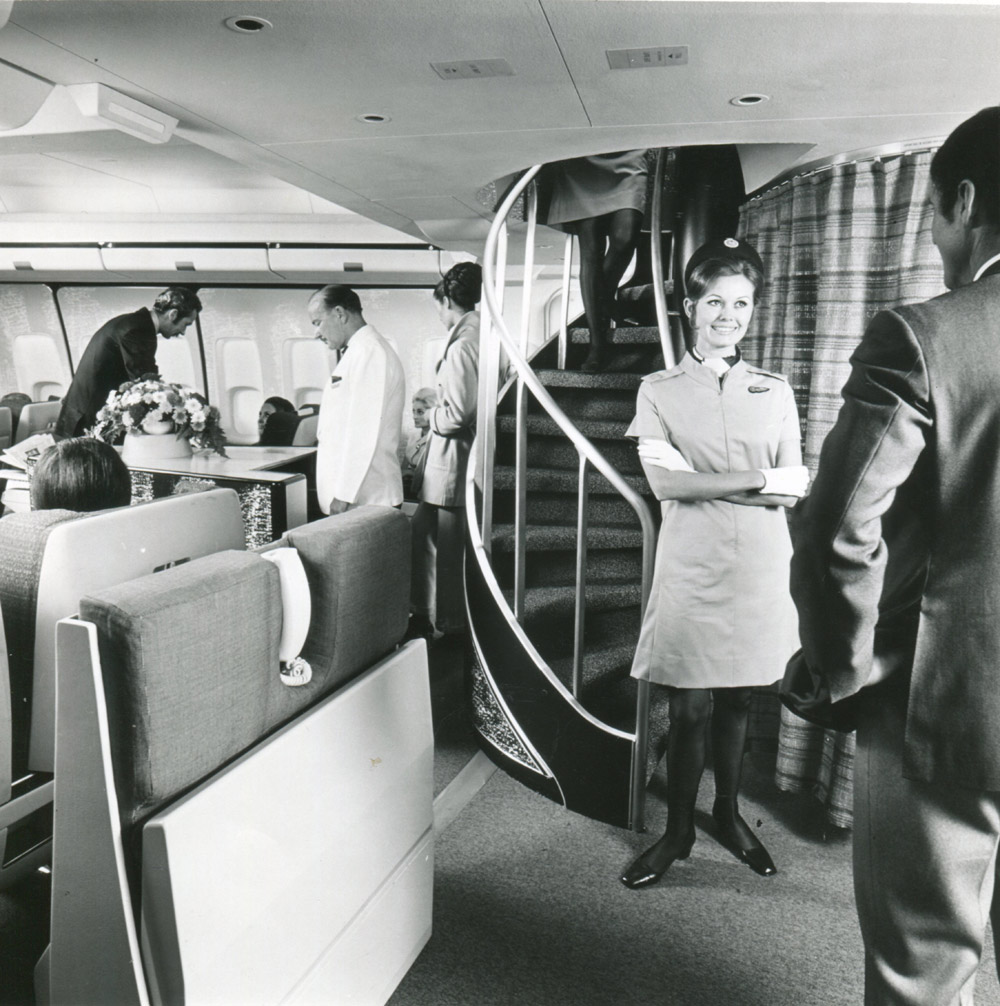 Салон Boeing 747-100