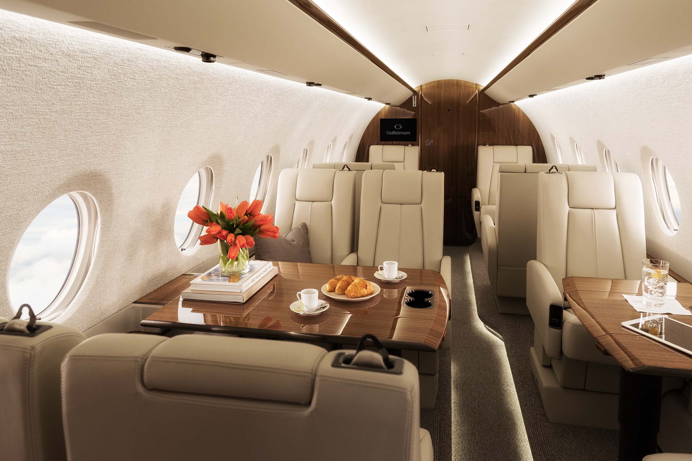 Gulfstream G280 салон